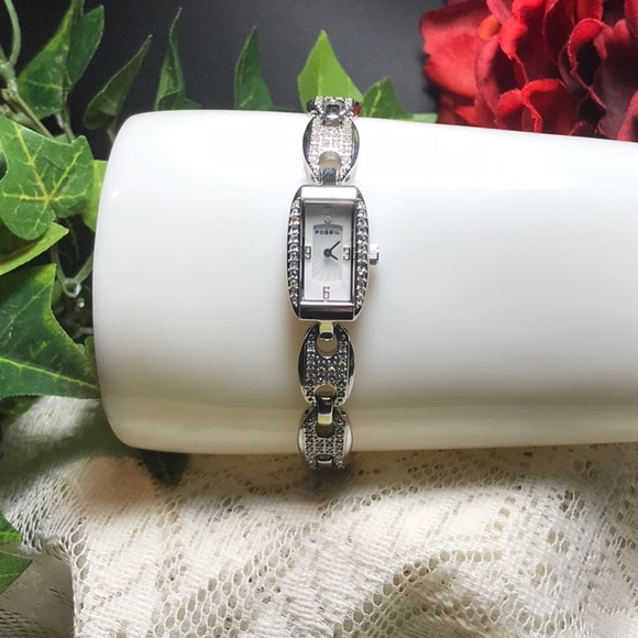 Fossil wrist watch silver euc ladies 💎 diamonds - Picture 2 of 9